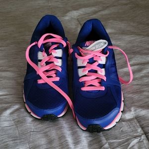 Women's Nike dual fusion